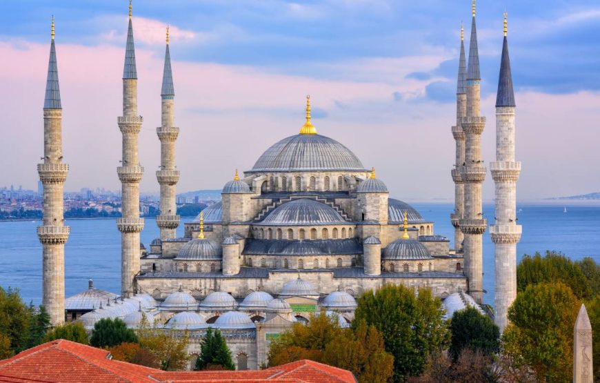 Hagia Sophia, Blue Mosque & Grand Bazaar – Half-Day