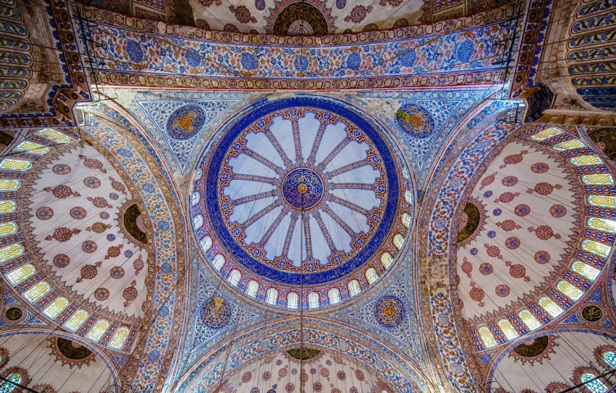 Hagia Sophia, Blue Mosque & Grand Bazaar – Half-Day